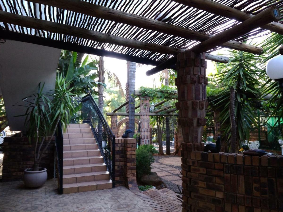 A Knights Rest Guesthouse Pretoria Luaran gambar